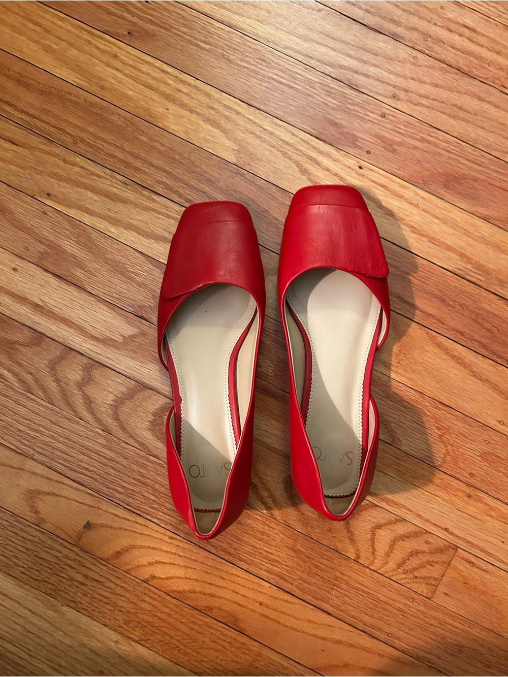 Franco Sarto | Women's Red D'Orsay Flat -
Size 7.5 EU 38 - Picture 3 of 5